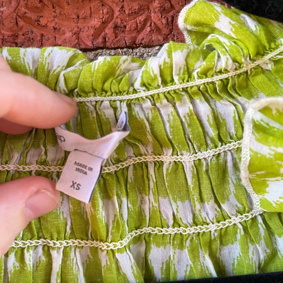 Gap Smocked Green Tank Blouse XS - Picture 3 of 4